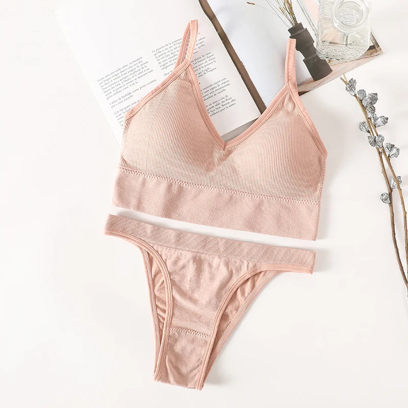 CowLost | product_id-seamless-wire-free-sports-bra-and-low-rise-brazilian-panty-set-for-women |26