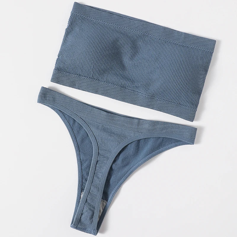 CowLost | product_id-women-seamless-strapless-wire-free-push-up-bra-brazilian-panty-set |2