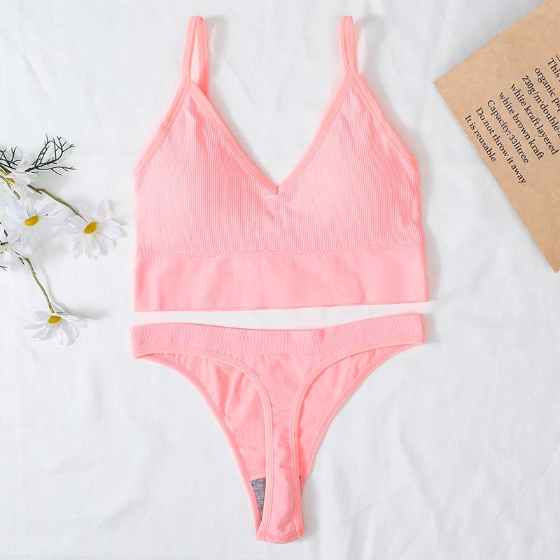 CowLost | product_id-women-seamless-u-back-bra-and-low-waist-thong-set-sporty-lingerie-crop-top |16