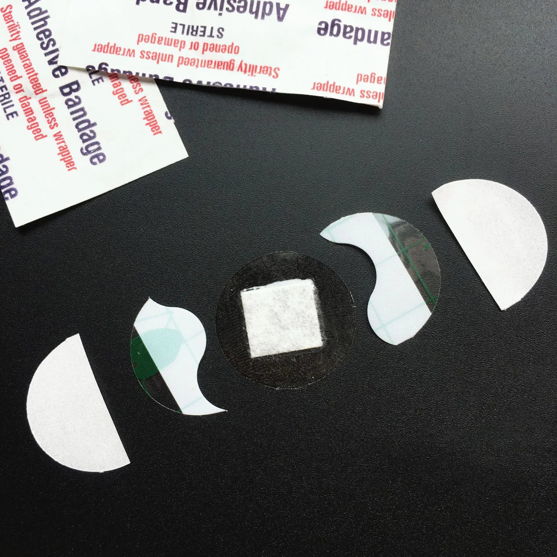 100pcs Round Waterproof Bandages Body Band Aid Cute Bandaid for Family