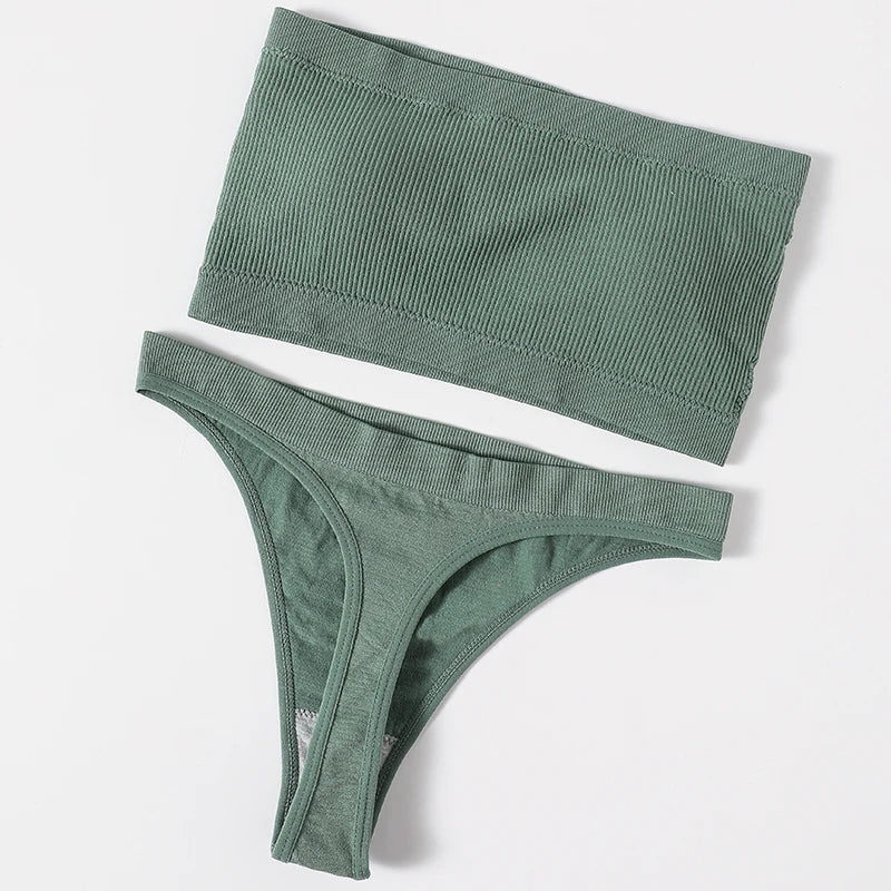 CowLost | product_id-women-seamless-strapless-wire-free-push-up-bra-brazilian-panty-set |9