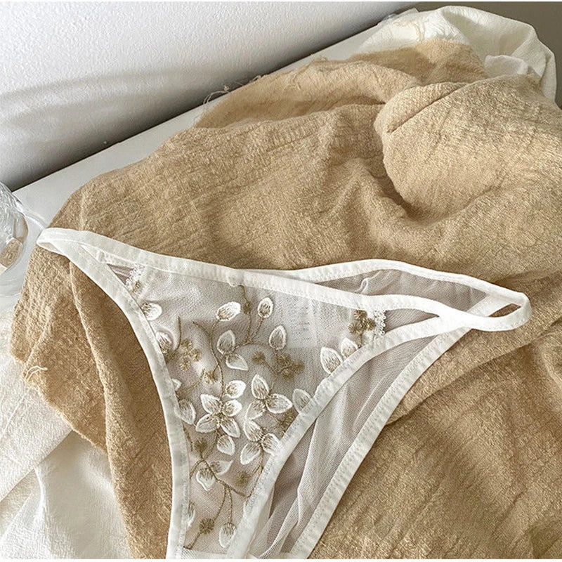 CowLost | product_id-miyayan-french-embroidered-lace-underwire-bra-for-women |4