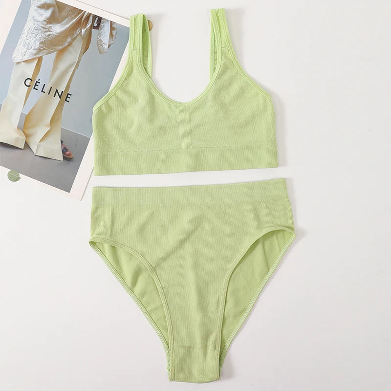 CowLost | product_id-women-seamless-wire-free-push-up-bra-and-high-rise-briefs-set |10