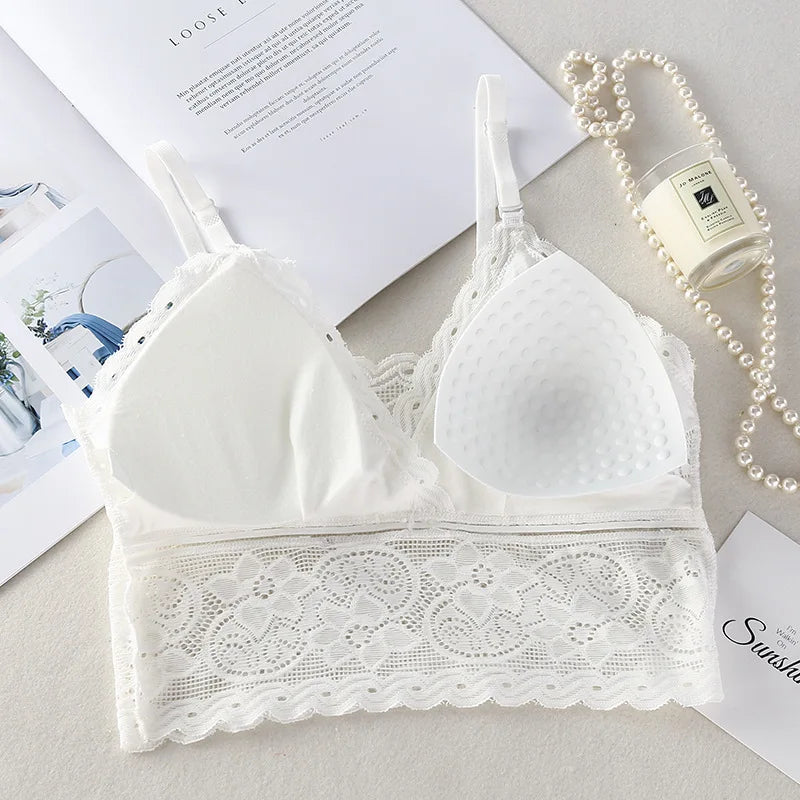 CowLost | product_id-women-s-floral-lace-v-neck-non-wire-bralette-with-removable-pads-cropped-top |4