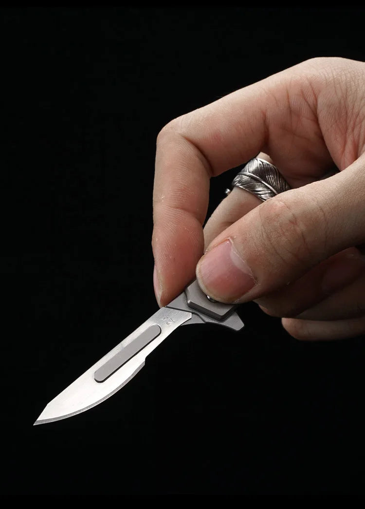 CowLost | tools-upgrade-titanium-alloy-folding-scalpel-with-replaceable-blades |43