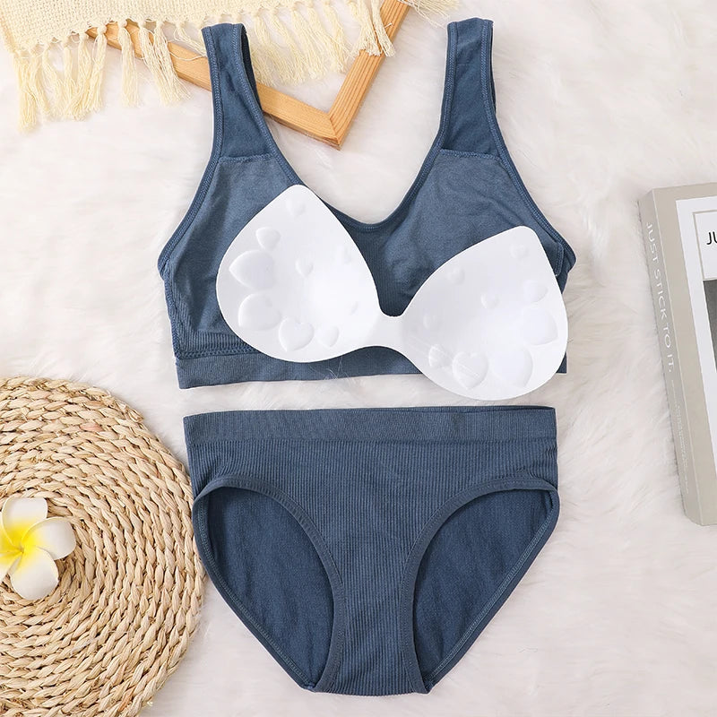 CowLost | product_id-women-seamless-wire-free-sports-bra-low-waist-briefs-set-comfortable-lingerie |12