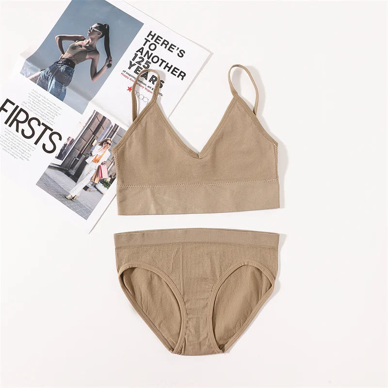 CowLost | product_id-women-seamless-u-back-bra-low-rise-brief-set-no-pads-fitness-crop-top-lingerie |10
