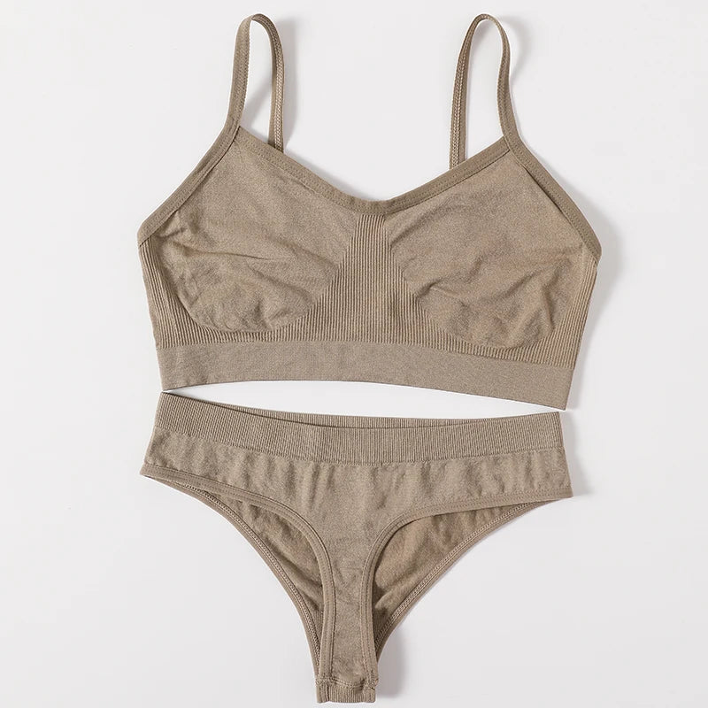 CowLost | product_id-women-seamless-wire-free-ribbed-bra-low-waist-thong-set |19