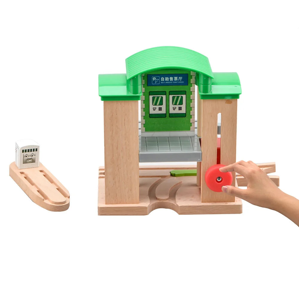CowLost | fencing-barriers-wooden-railway-train-station-toy-accessory |13