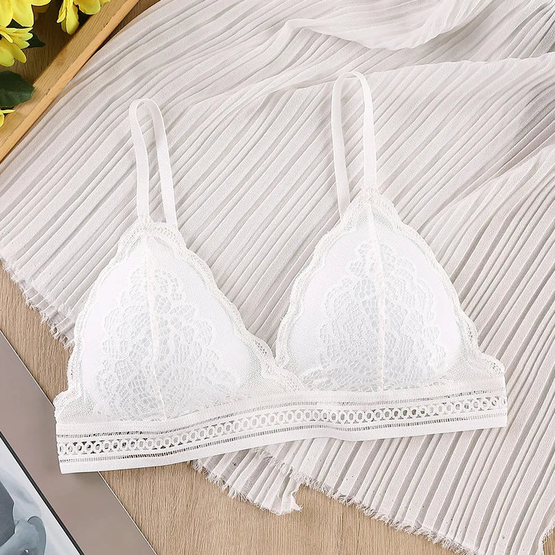 CowLost | product_id-women-s-lace-v-neck-triangle-cup-bralette-with-adjustable-padded-straps-solid-color |11