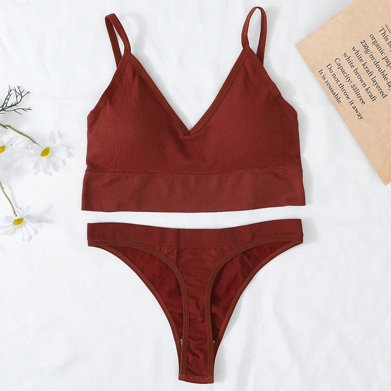 CowLost | product_id-women-seamless-u-back-bra-and-low-waist-thong-set-sporty-lingerie-crop-top |18