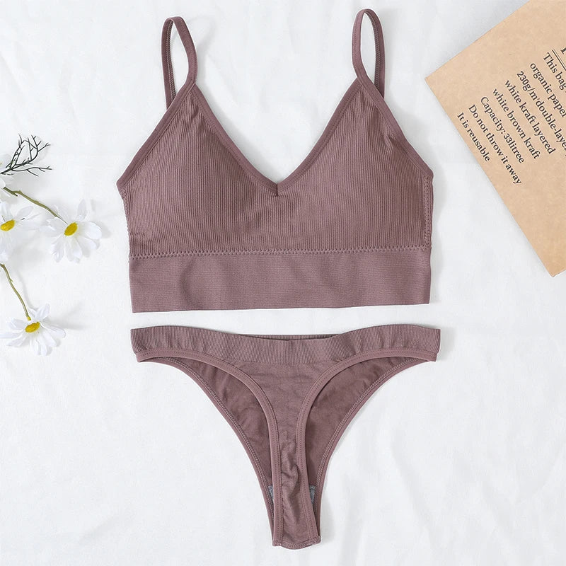 CowLost | product_id-women-seamless-u-back-bra-and-low-waist-thong-set-sporty-lingerie-crop-top |20