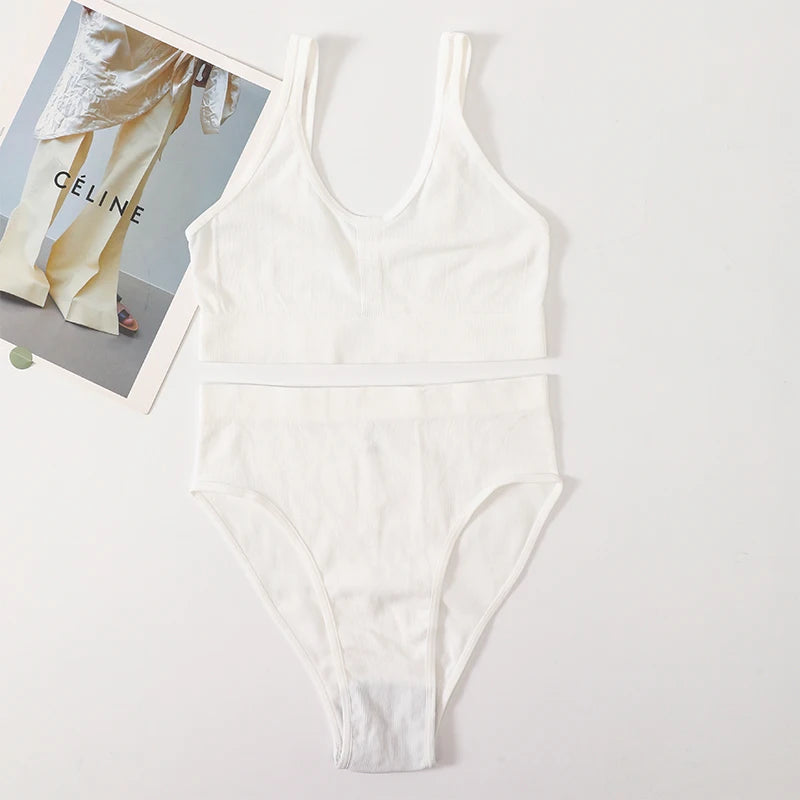 CowLost | product_id-women-seamless-wire-free-push-up-bra-and-high-rise-briefs-set |12