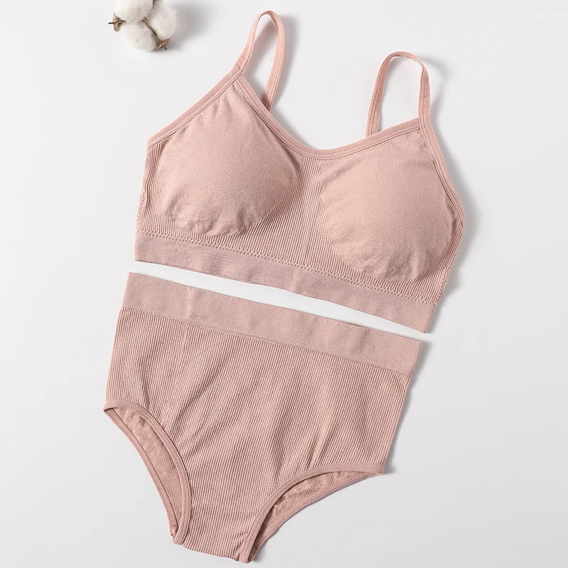 CowLost | product_id-seamless-women-s-push-up-sports-bra-and-high-rise-briefs-set |6