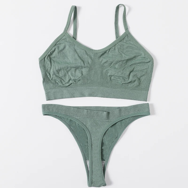 CowLost | product_id-women-seamless-wire-free-ribbed-bra-low-waist-thong-set |48