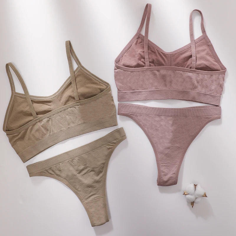CowLost | product_id-women-seamless-wire-free-ribbed-bra-low-waist-thong-set |11