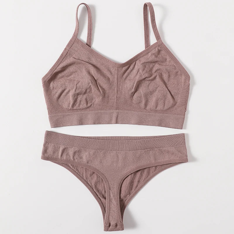 CowLost | product_id-women-seamless-wire-free-ribbed-bra-low-waist-thong-set |49