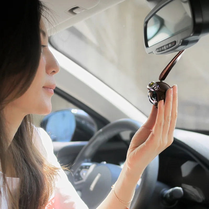 CowLost | stainless-steel-car-air-freshener-creative-airborne-division-auto-perfume-luxury-car-diffuser-genuine-leather-strap-accessoriess |5