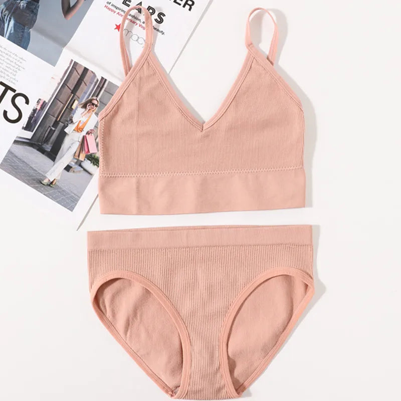 CowLost | product_id-women-seamless-u-back-bra-low-rise-brief-set-no-pads-fitness-crop-top-lingerie |33