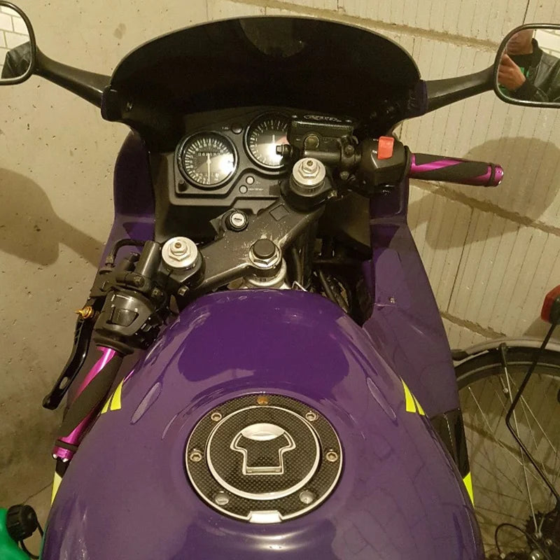 CowLost | product_id-motorbike-racing-fiber-fuel-gas-cap-protector-sticker-for-honda-cbr-600-f2-f3-f4-f4i-rvf-vfr-cb400-cb1300 |11