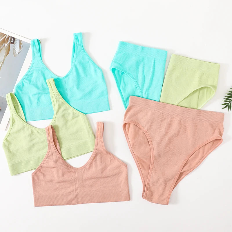 CowLost | product_id-women-seamless-wire-free-push-up-bra-and-high-rise-briefs-set |9