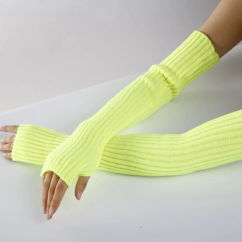 CowLost | activewear-pants-women-long-fingerless-knit-gloves |30