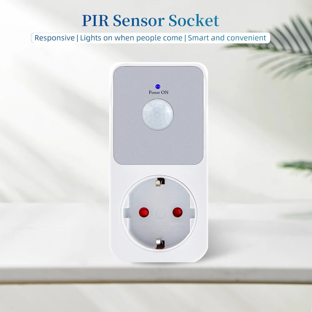 PIR Sensor Socket Lamp Holder 110-240V Infrared Detection 120° Automatic Induction Switch