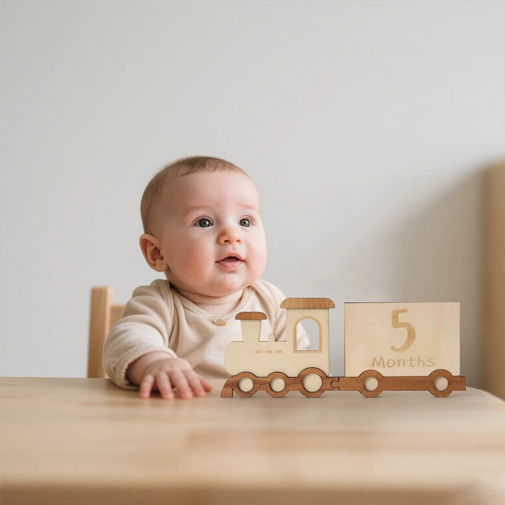 CowLost | baby-transport-accessories-wooden-baby-growth-milestone-cards-1-12-months-with-train-box-photo-props |7