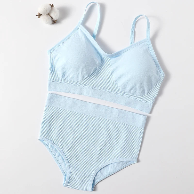 CowLost | product_id-seamless-women-s-push-up-sports-bra-and-high-rise-briefs-set |4