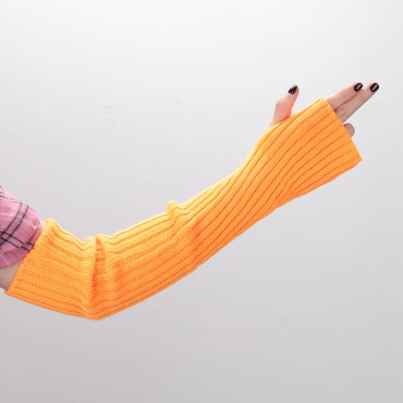 CowLost | activewear-pants-women-long-fingerless-knit-gloves |14
