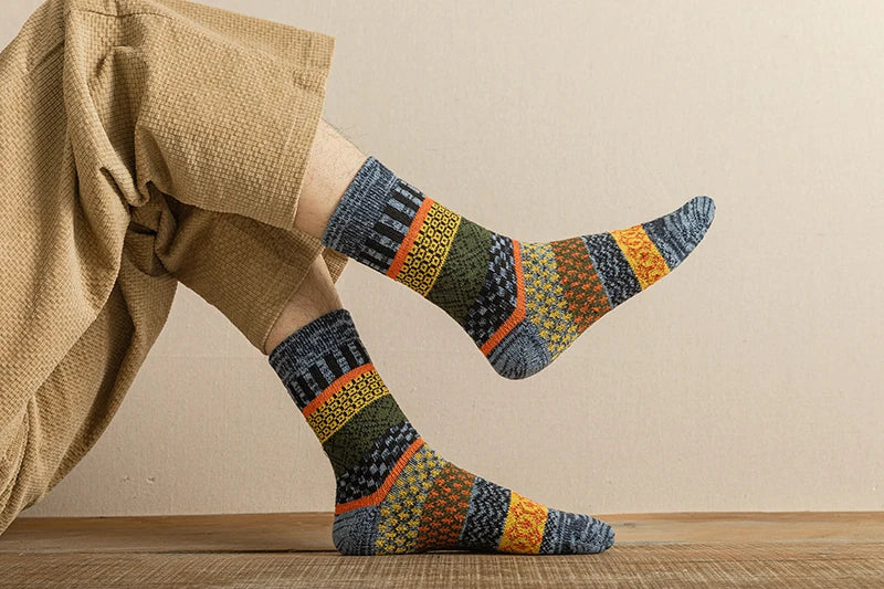 CowLost | sporting-goods-5-pairs-winter-vintage-thick-warm-socks |11