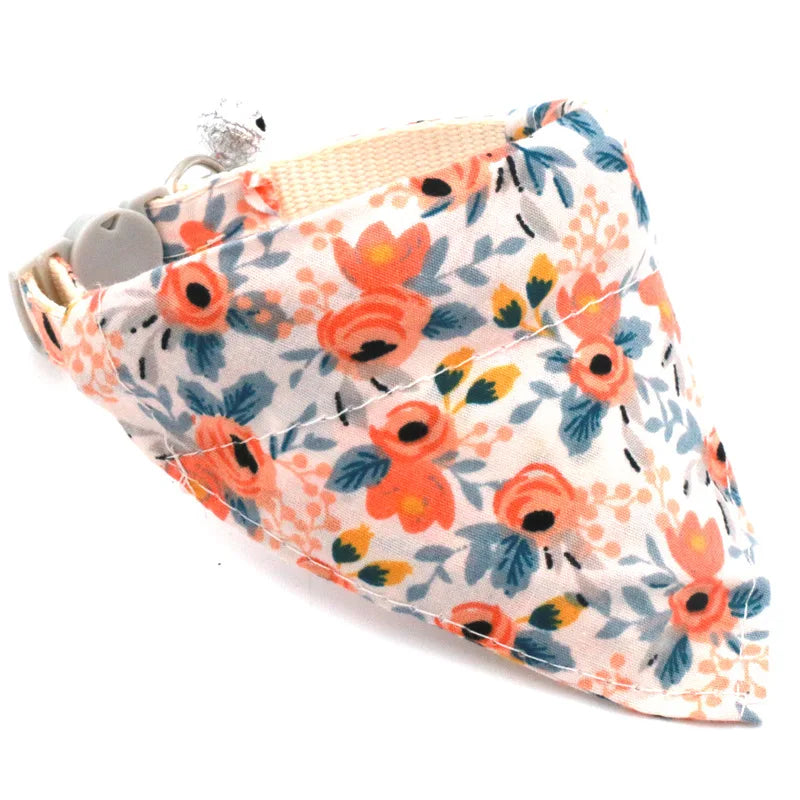 CowLost | activewear-pants-adjustable-little-daisy-dog-and-cat-neck-scarf-bandana |4