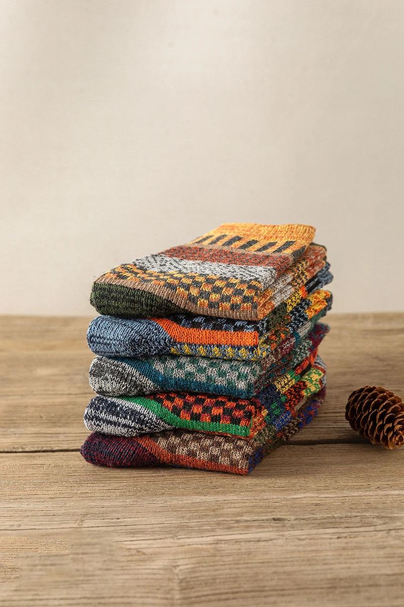 CowLost | sporting-goods-5-pairs-winter-vintage-thick-warm-socks |30
