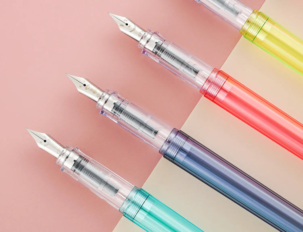 CowLost | product_id-pilot-kakuno-smile-family-series-transparent-fountain-pen-with-ergonomic-grip-for-kids |8