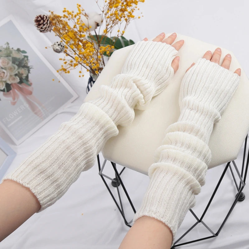 CowLost | activewear-pants-women-long-fingerless-knit-gloves |28