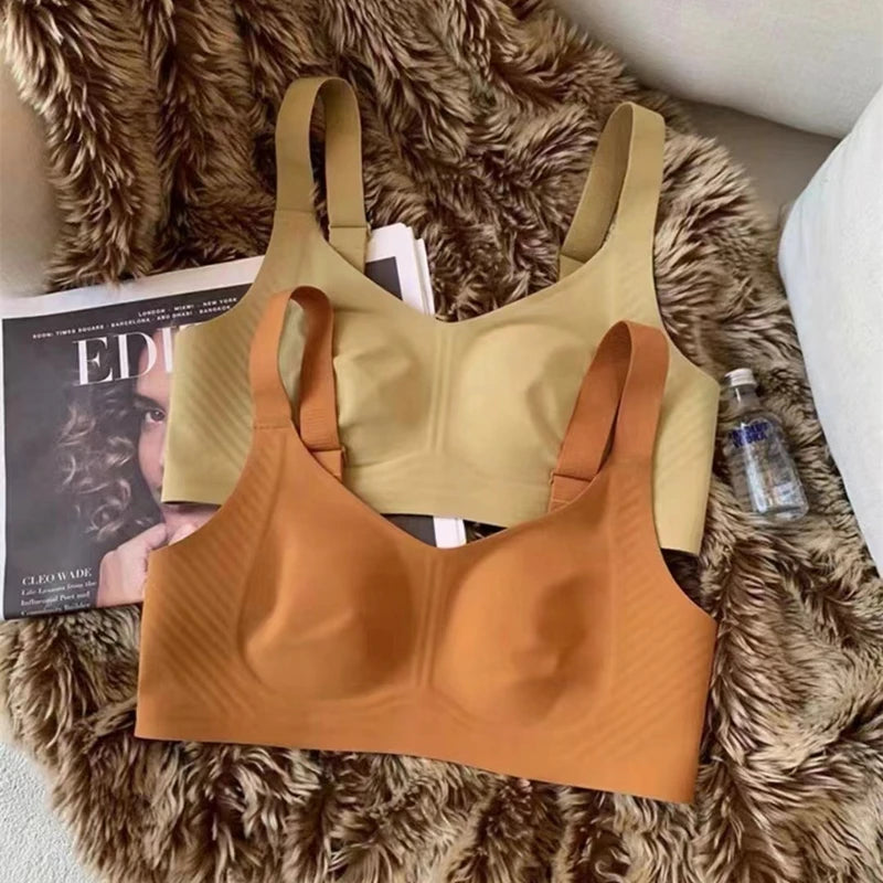 CowLost | product_id-womens-seamless-ultra-thin-wire-free-large-bra-with-rabbit-ears-design |6