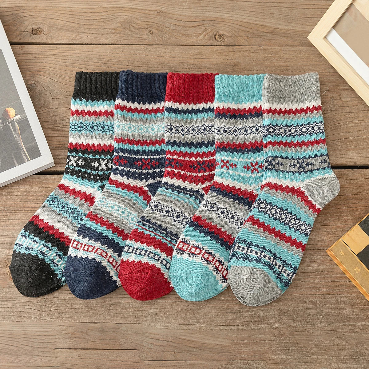 CowLost | sporting-goods-5-pairs-thick-warm-retro-style-socks-for-men-women |18