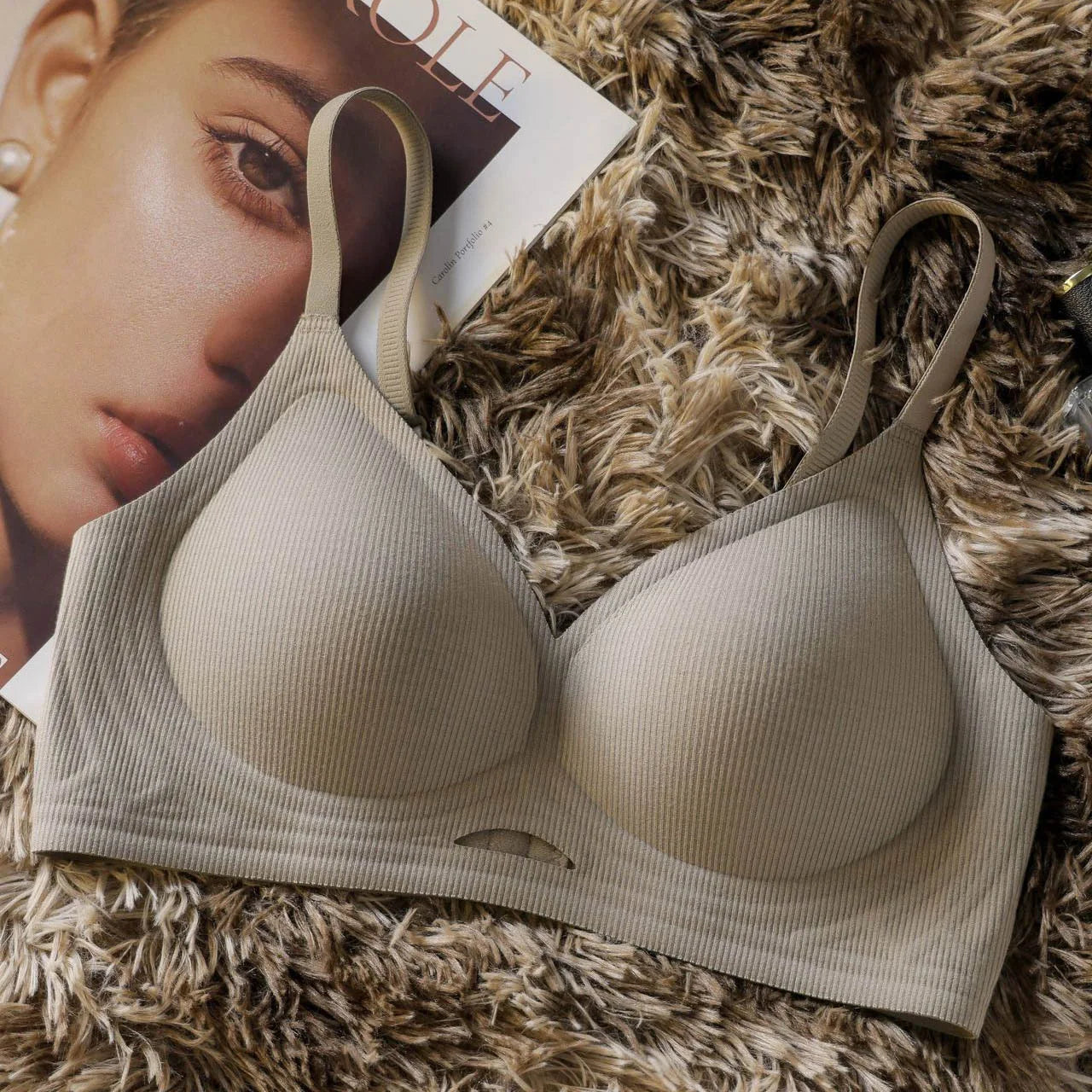CowLost | product_id-seamless-wire-free-bra-for-small-breasts-breathable-comfortable-all-season-wear |9