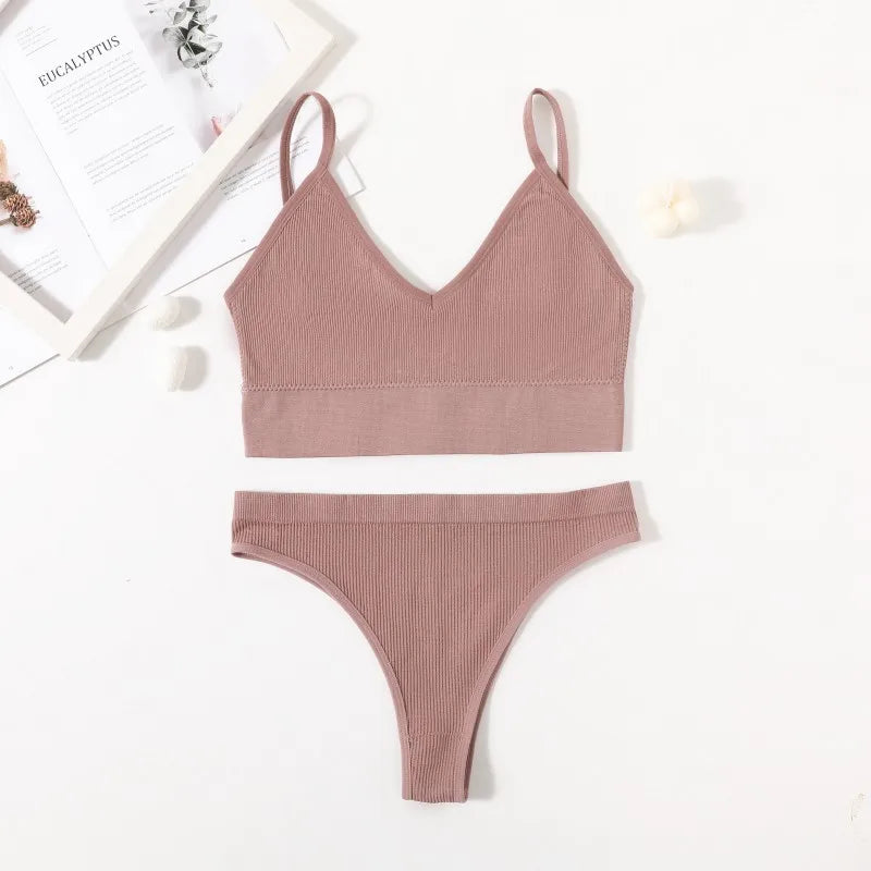 CowLost | product_id-women-seamless-wire-free-bra-high-leg-thong-set-with-u-back |8