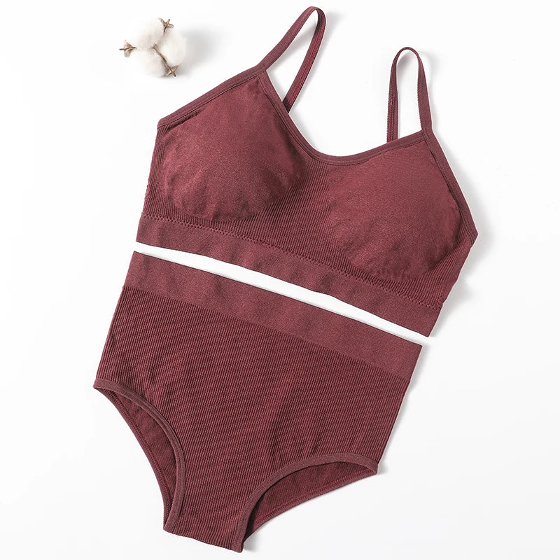 CowLost | product_id-seamless-women-s-push-up-sports-bra-and-high-rise-briefs-set |3