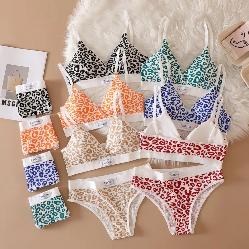 CowLost | product_id-women-s-cotton-push-up-v-neck-bra-low-waist-brief-set-leopard-print |1