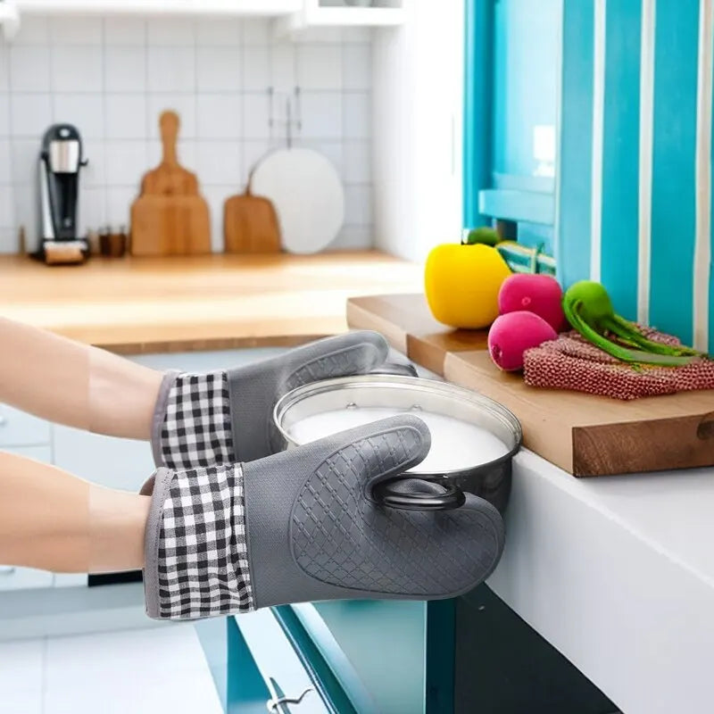 CowLost | silicone-insulated-glove-anti-slip-lengthened-thickened-high-temperature-resistant-kitchen-anti-scalding-device |2