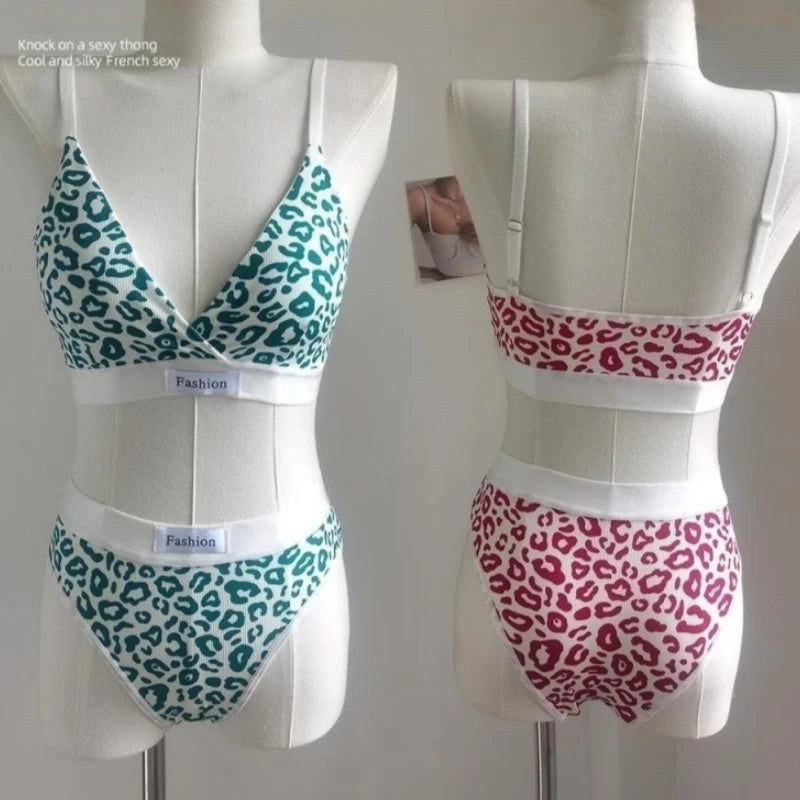 CowLost | product_id-women-s-cotton-push-up-v-neck-bra-low-waist-brief-set-leopard-print |6