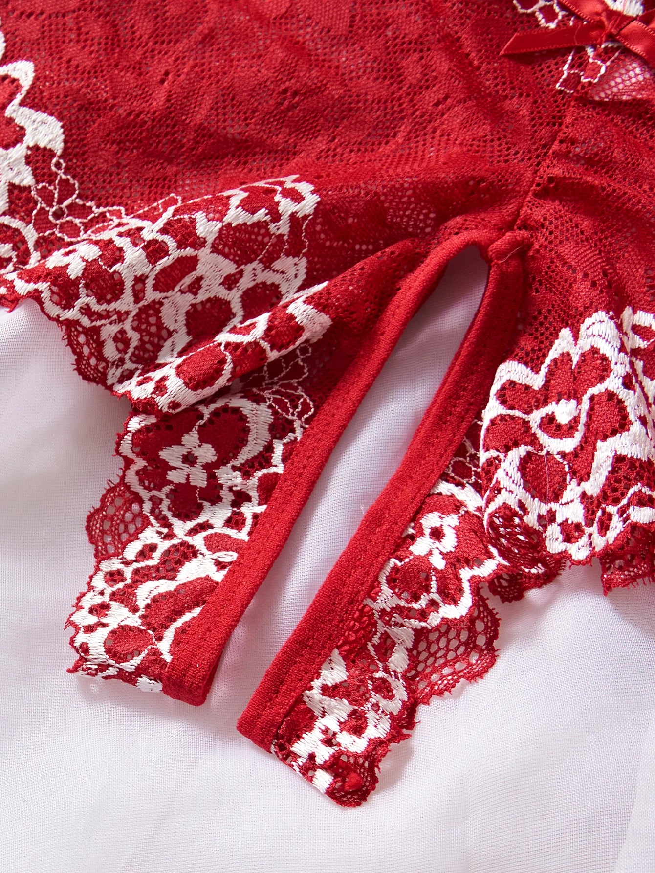 CowLost | lace-hollow-contrast-color-sexy-lingerie-bra-and-panties-sets |13