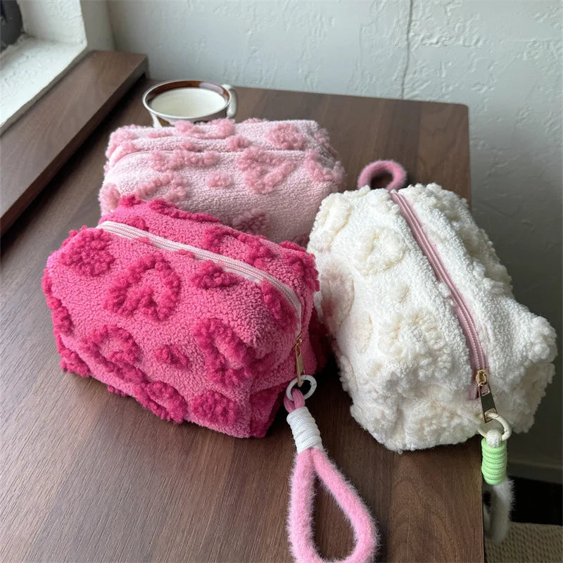 CowLost | pink-red-color-heart-cosmetic-bags-with-lanyard |3