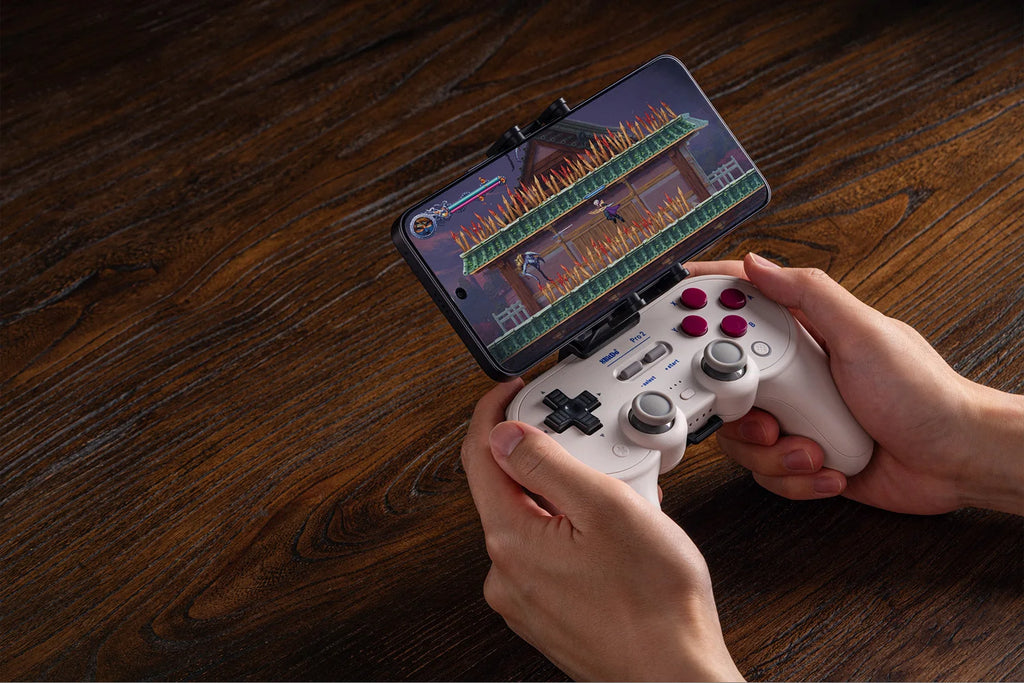 CowLost | 8bitdo-mobile-phone-holder-gaming-clip-stand-for-xbox-xbox-elite |12
