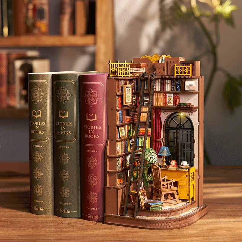 CowLost | fencing-barriers-robotime-rolife-silent-corner-study-diy-book-nook-kit |7