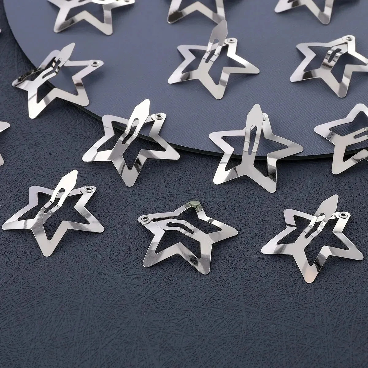 CowLost | 2-100pcs-star-hair-clips-for-girls-filigree-star |4