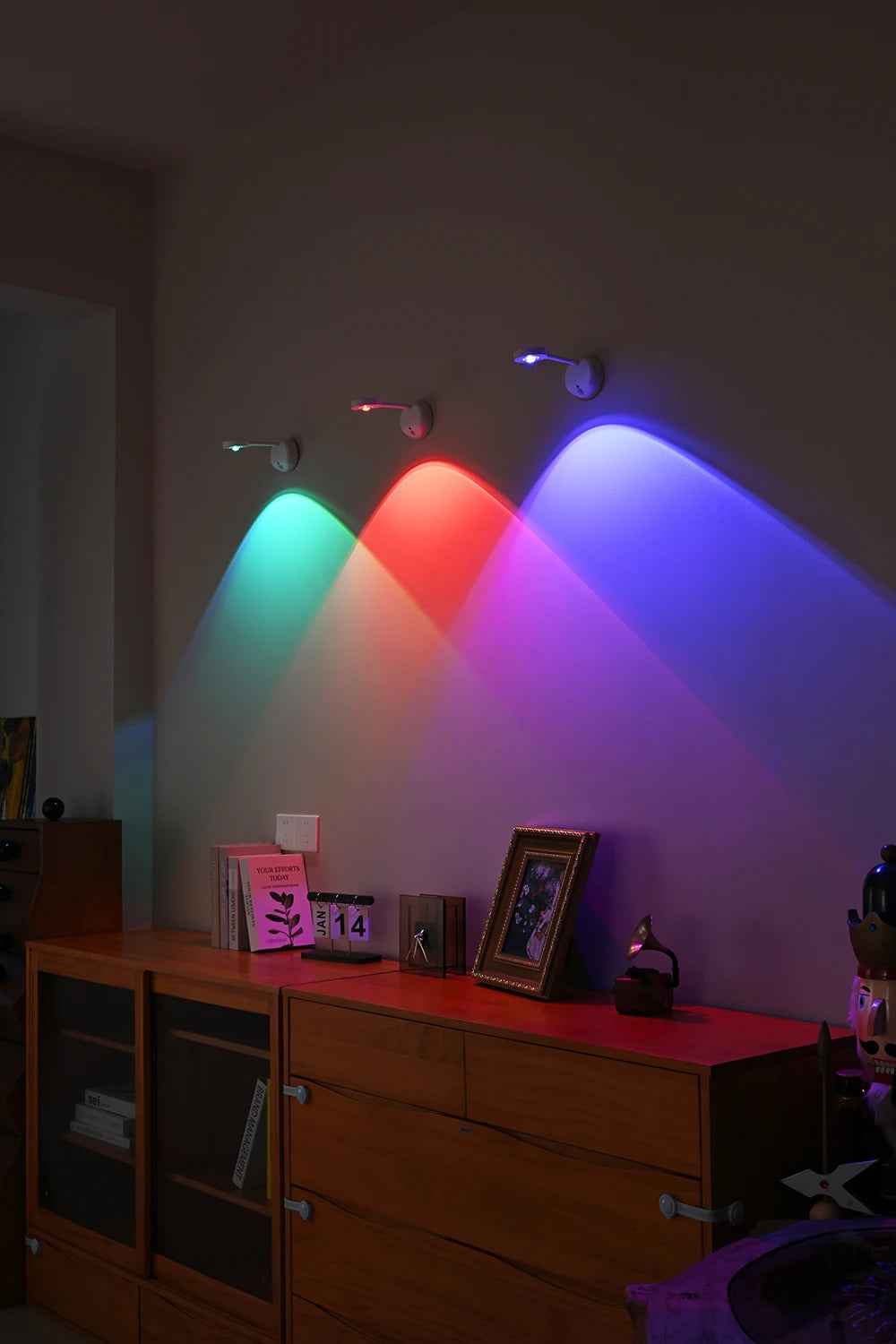 CowLost | product_id-usb-rechargeable-wireless-human-sensing-dimmable-rgb-led-wall-spotlight-for-paintings |12