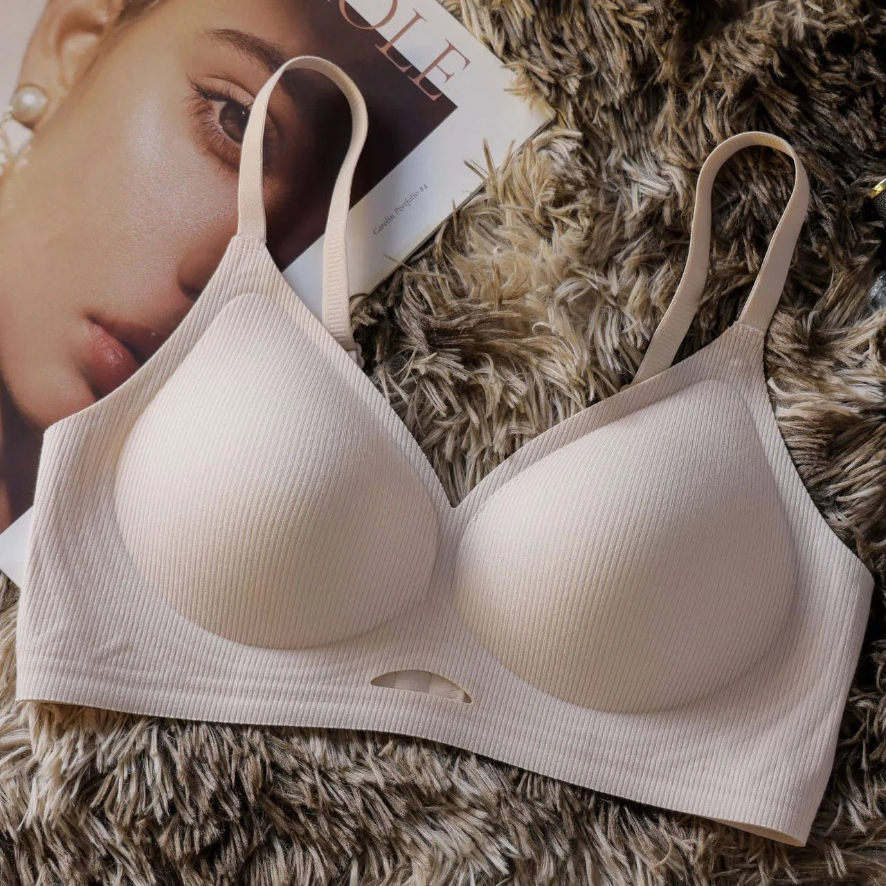 CowLost | product_id-seamless-wire-free-bra-for-small-breasts-breathable-comfortable-all-season-wear |8